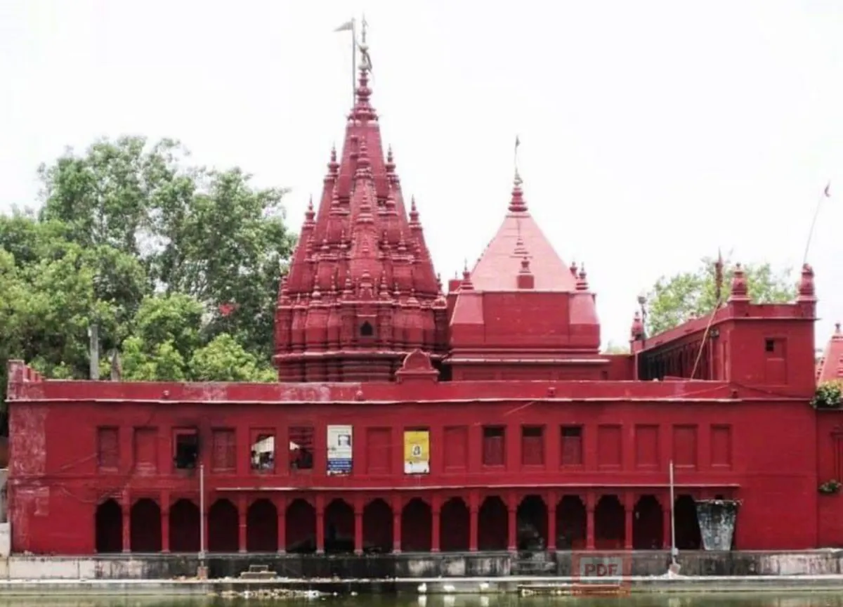 Maa Kushmanda temple, Durgakund · real photo